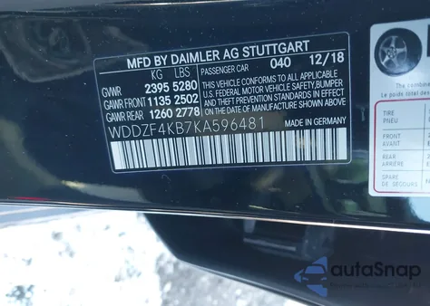 2019 Mercedes-Benz E 300 4Matic z USA, uszkodzony, nr VIN WDDZF4KB7KA596481